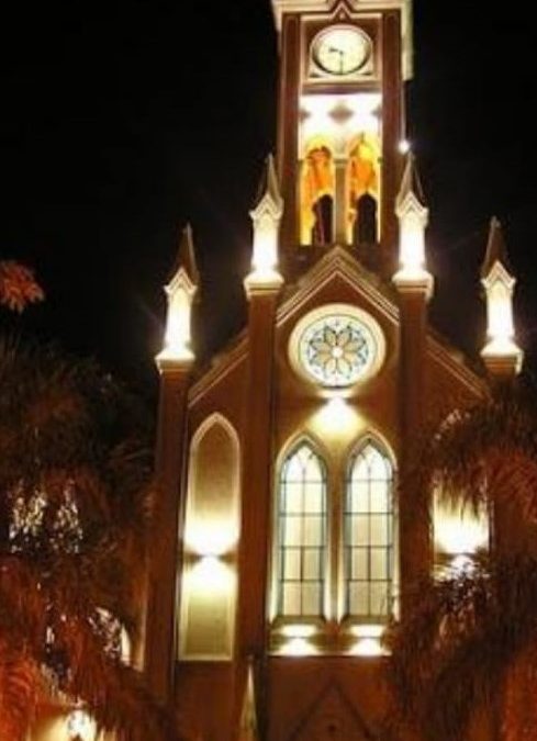 Iluminación de la Iglesia